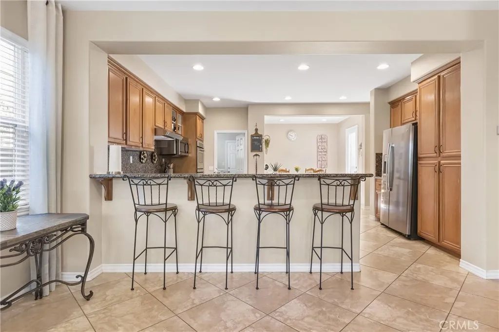 27123 Coral Bells Way, Murrieta, California 92562 home-pic-14